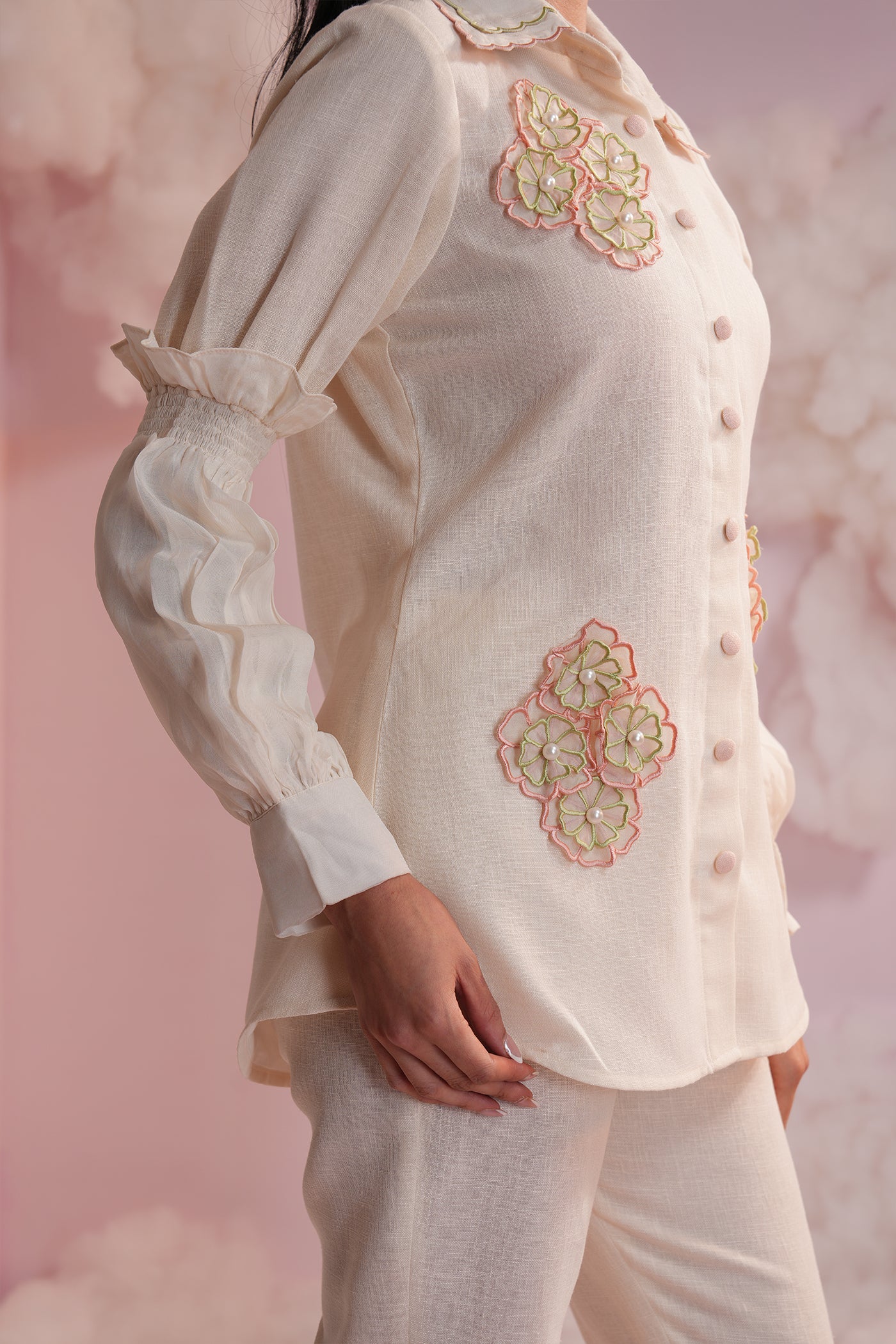 Blooming aura (Cream)